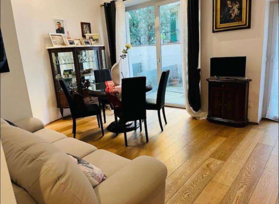 Casa Boss Firenze Centro Liberta Apartment Екстериор снимка